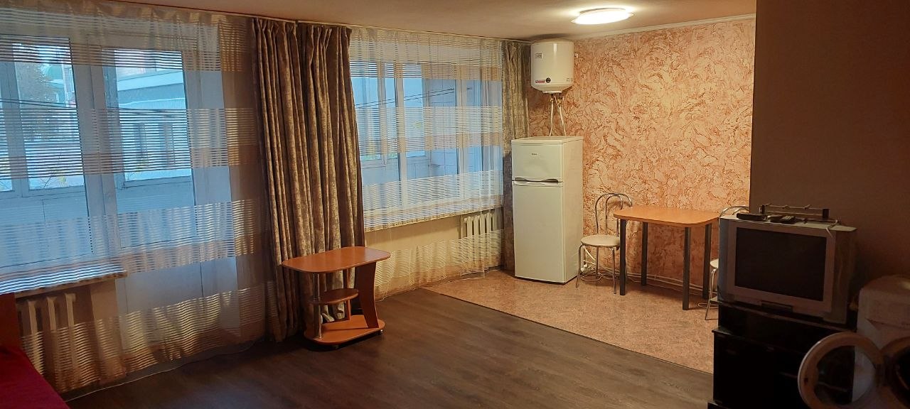 Подобово, центр, 1-комн. Wi-Fi, 3-сп.мiсця 1 photo 2026 09 29 19 32 05 1
